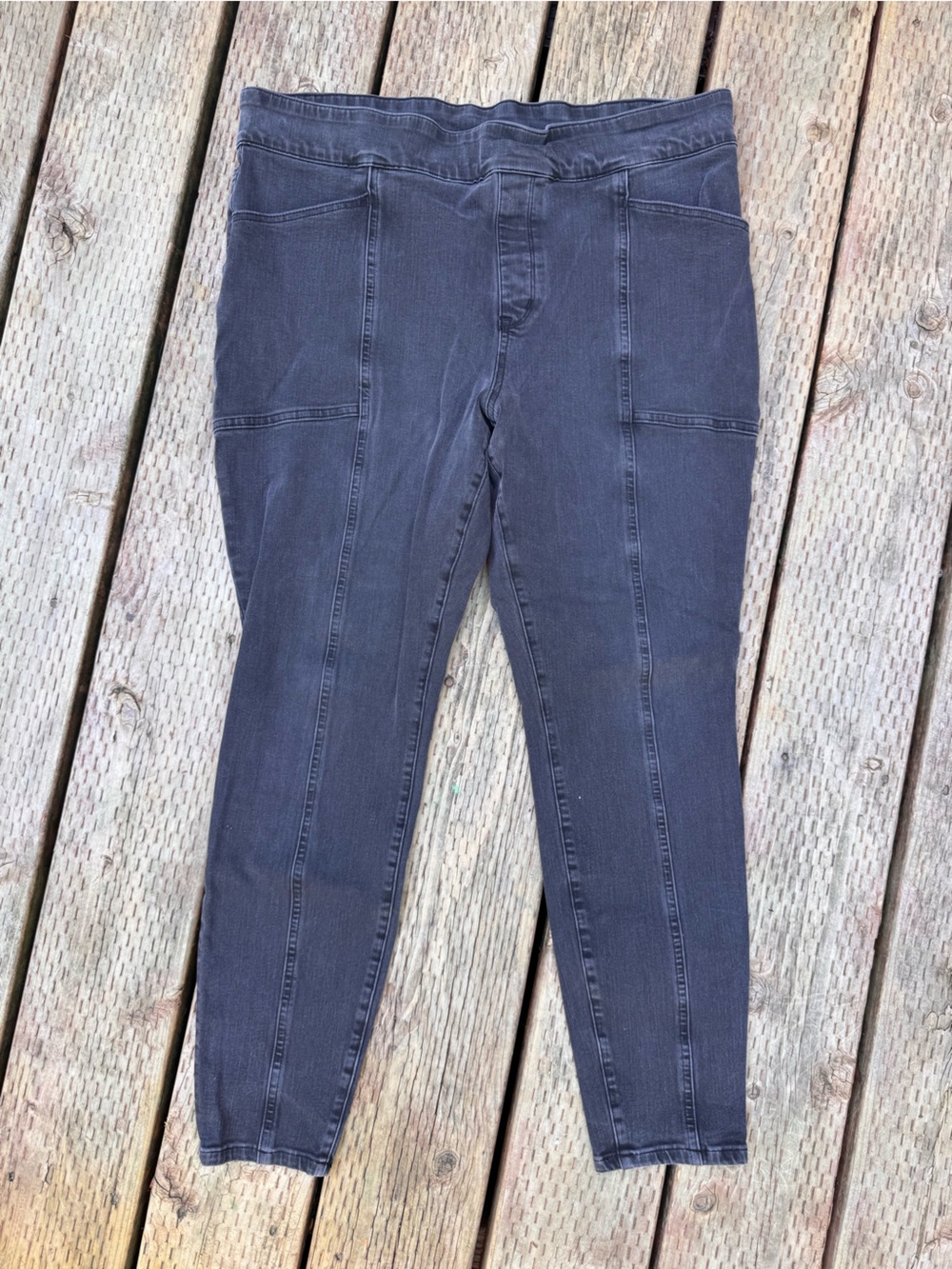 Duluth Trading Co Women's Gray Skinny Utility Jeans